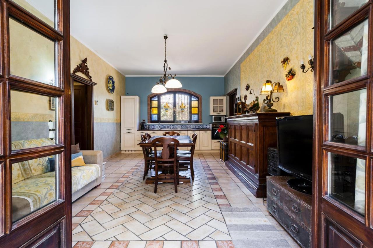 Villa Rubino คาตาเนีย ภายนอก รูปภาพ